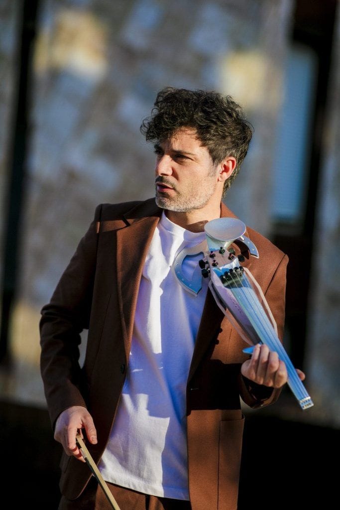 Violinista eléctrico en Ibiza