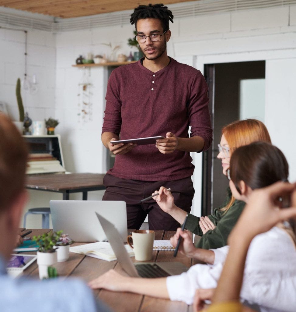 ¿Quieres contratar un violinista electrónico para tu evento?