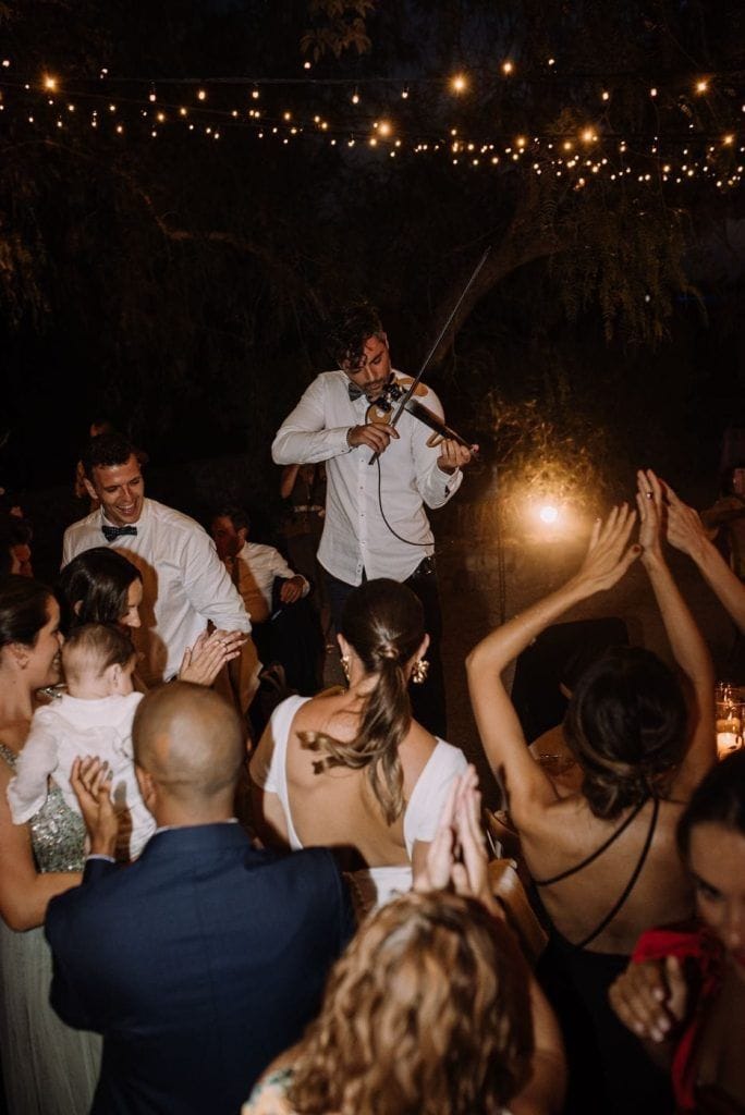 Contratar violinista eléctrico para Bodas en Madrid